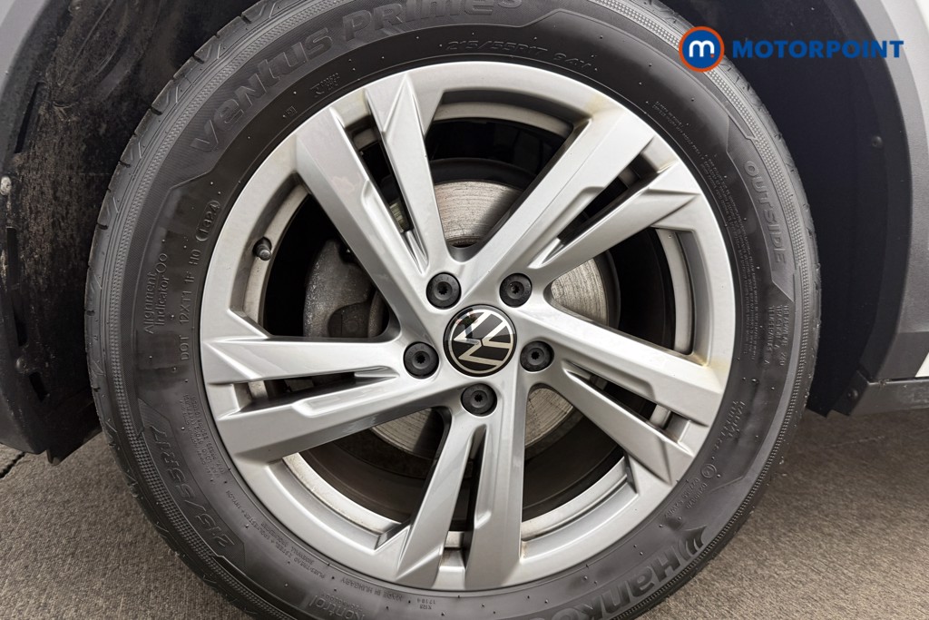 Volkswagen T-Roc R-Line Manual Petrol SUV - Stock Number (1652340) - 12th supplementary image