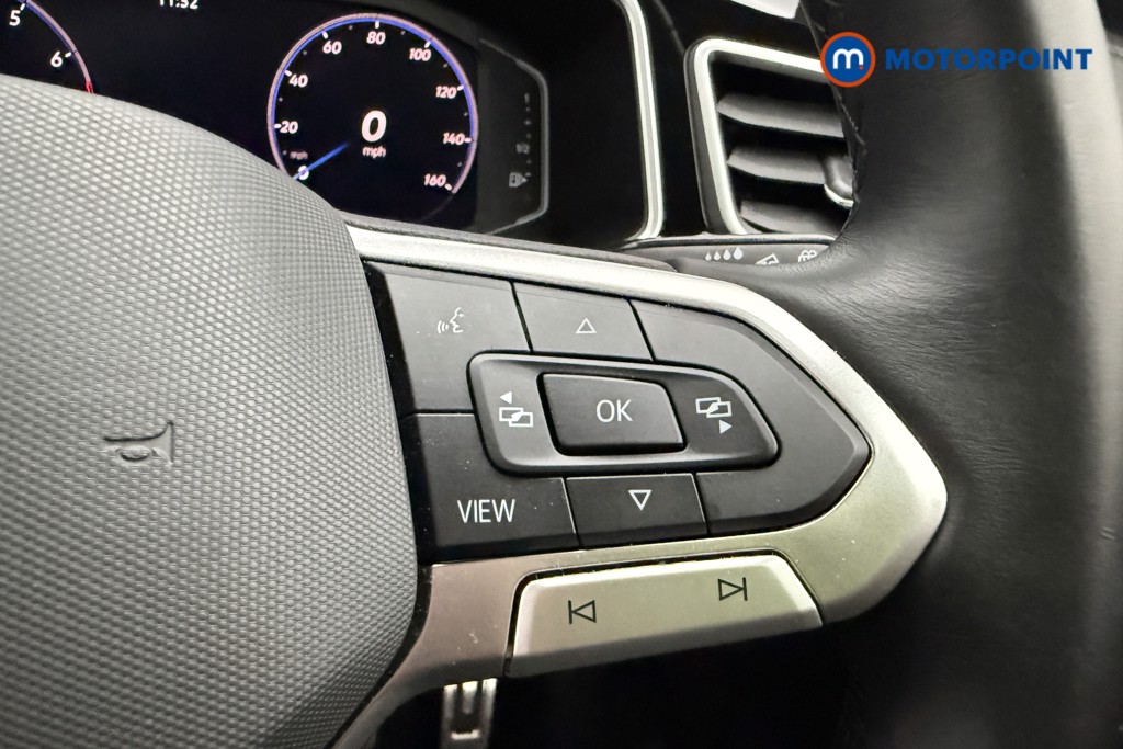 Volkswagen T-Roc R-Line Manual Petrol SUV - Stock Number (1652340) - 15th supplementary image