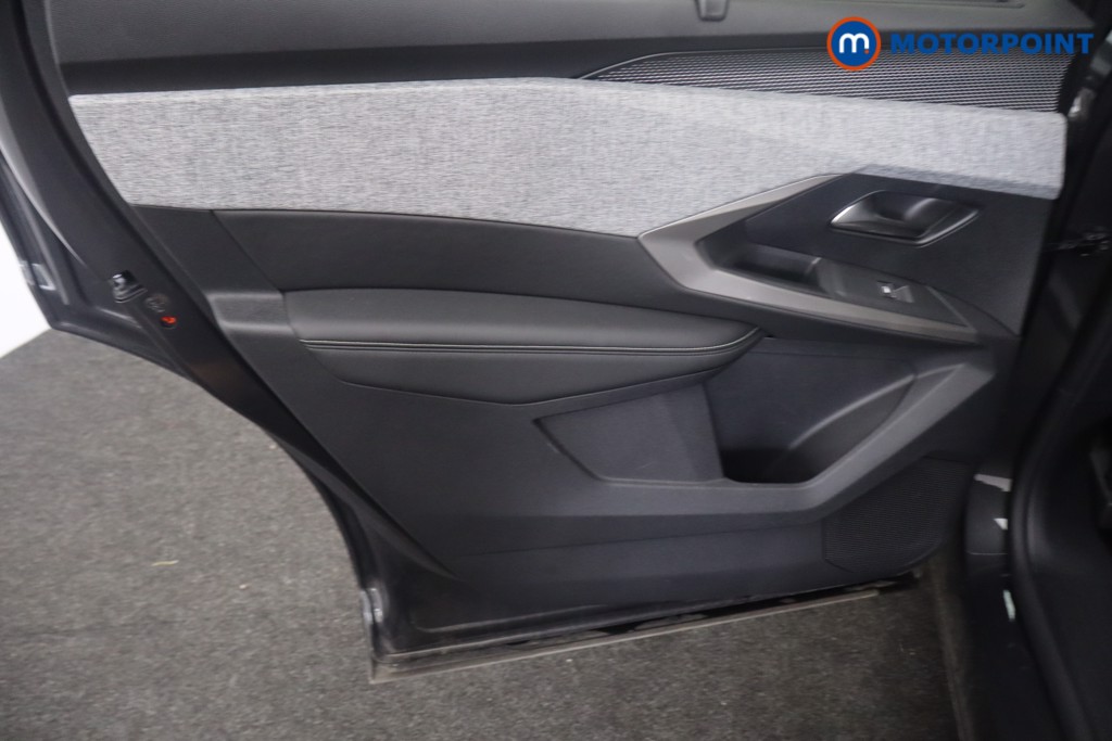 Peugeot 5008 GT Automatic Petrol SUV - Stock Number (1652352) - 23rd supplementary image