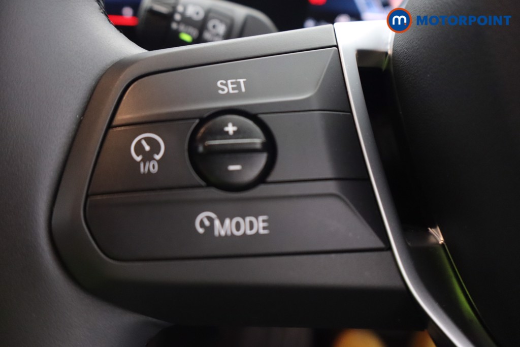 BMW 1 Series Sport Automatic Petrol Hatchback - Stock Number (1652763) - 5th supplementary image