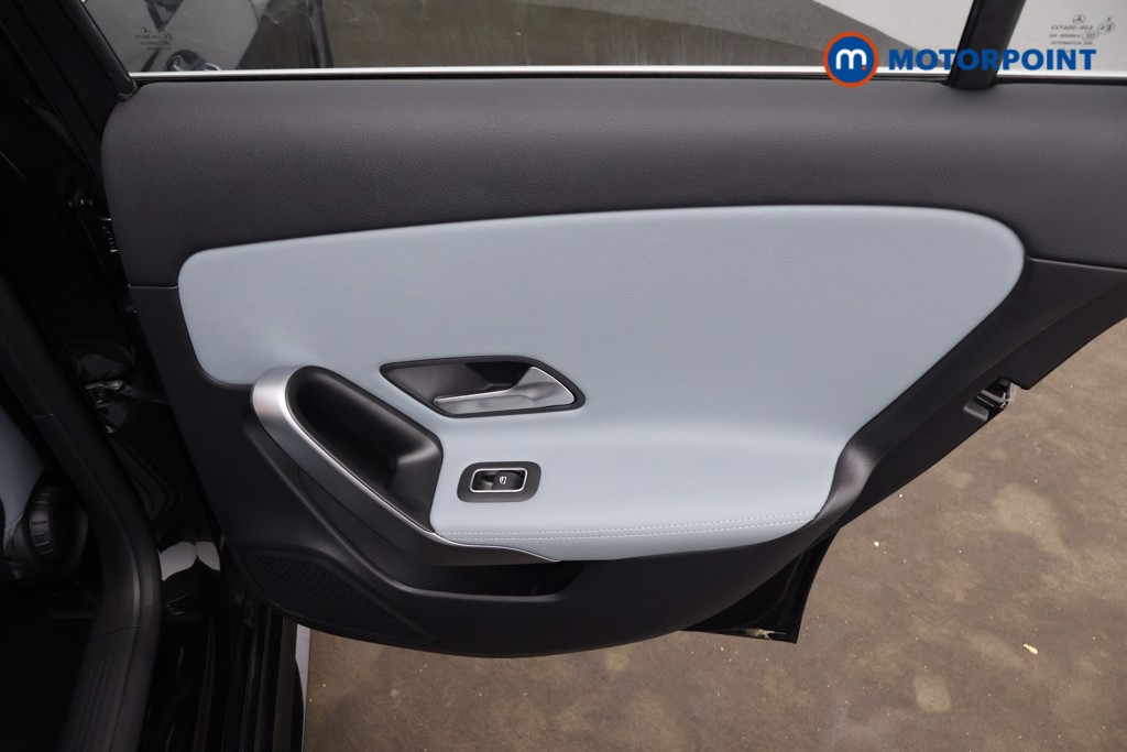 Mercedes-Benz A Class Amg Line Automatic Petrol Hatchback - Stock Number (1652766) - 17th supplementary image