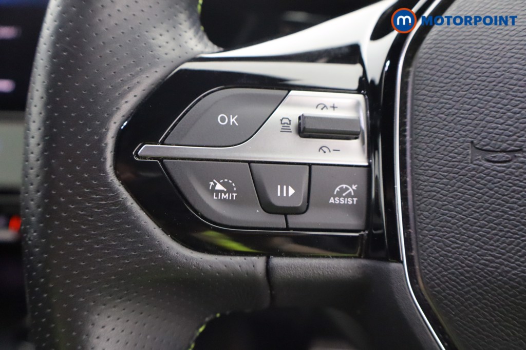 Peugeot 408 First Edition Automatic Petrol Plug-In Hybrid Hatchback - Stock Number (1652837) - 6th supplementary image