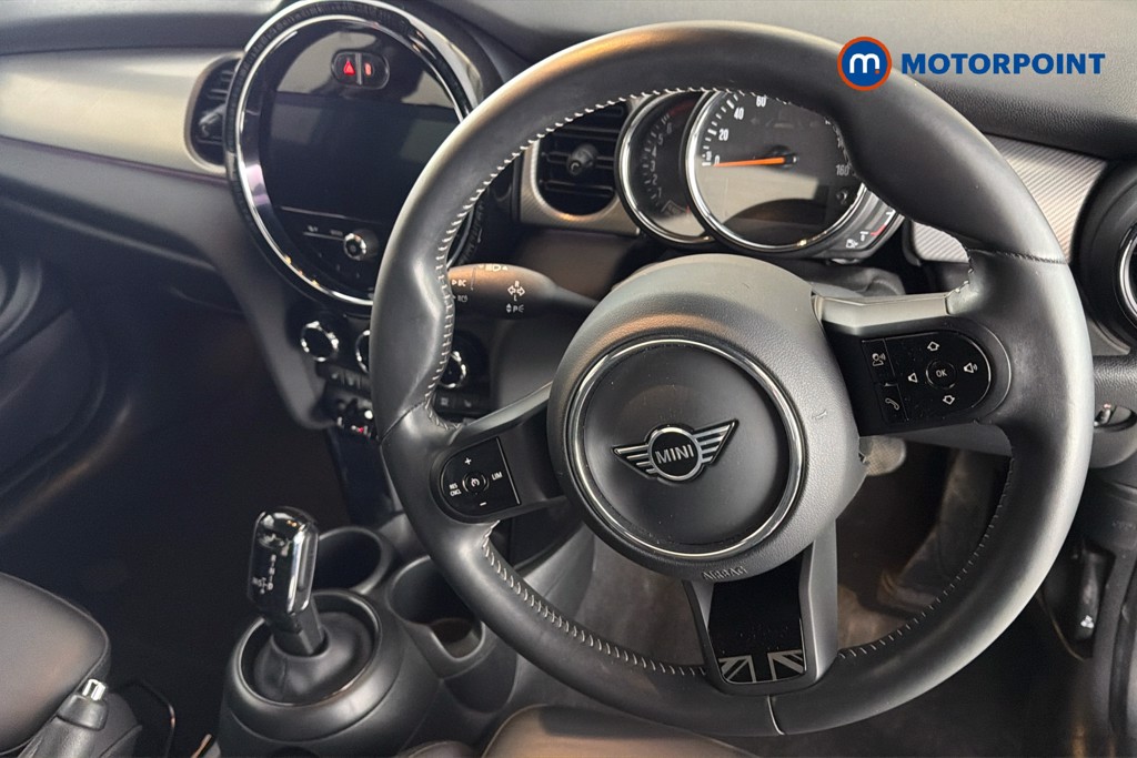 Mini Hatchback Cooper Exclusive Automatic Petrol Hatchback - Stock Number (1652850) - 2nd supplementary image