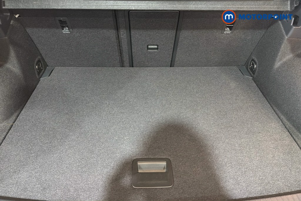 Volkswagen T-Roc R-Line Automatic Petrol SUV - Stock Number (1653048) - 33rd supplementary image