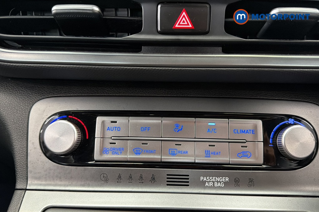 Hyundai Kona Premium Automatic Electric SUV - Stock Number (1653055) - 12th supplementary image