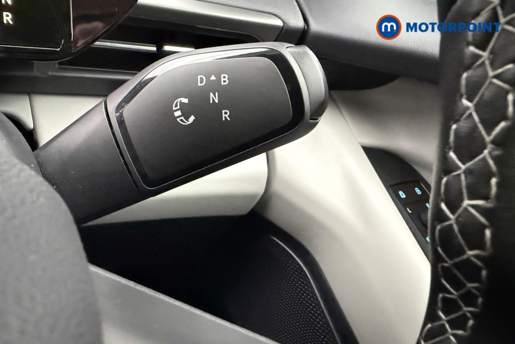 Ford Explorer Select Automatic Electric SUV - Stock Number (1653109) - 7th supplementary image