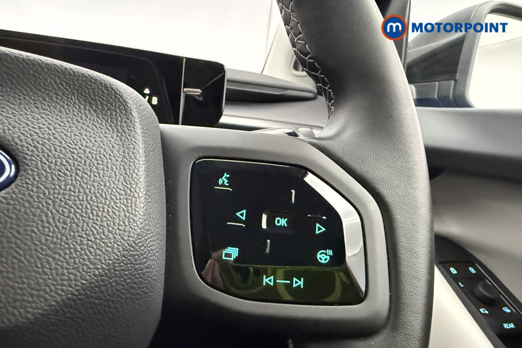 Ford Explorer Select Automatic Electric SUV - Stock Number (1653109) - 15th supplementary image