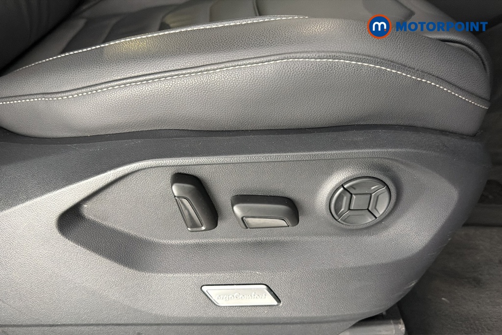 Volkswagen Touareg R-Line Tech Plus Automatic Diesel SUV - Stock Number (1653163) - 23rd supplementary image