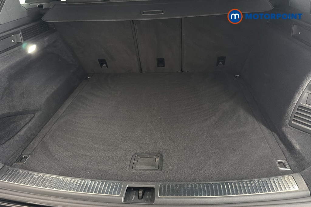 Volkswagen Touareg R-Line Tech Plus Automatic Diesel SUV - Stock Number (1653163) - 30th supplementary image