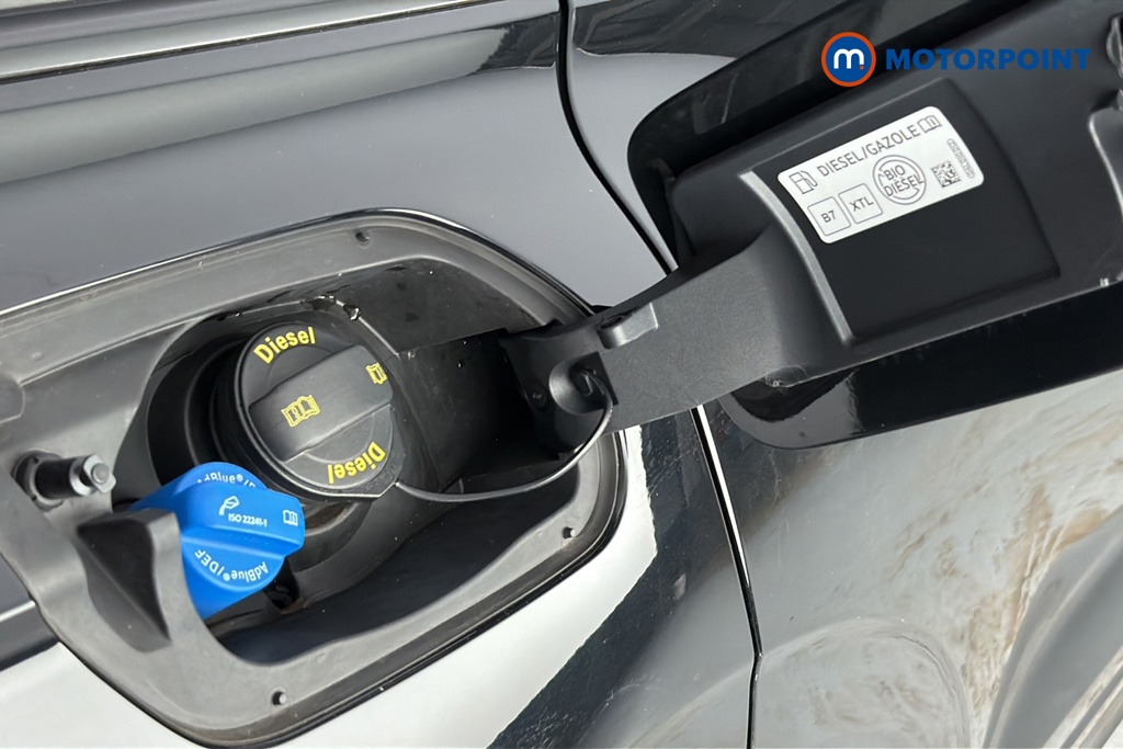 Volkswagen Touareg R-Line Tech Plus Automatic Diesel SUV - Stock Number (1653163) - 41st supplementary image