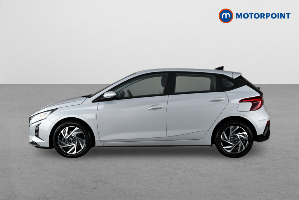 Hyundai I20 Advance Manual Petrol Hatchback - Stock Number (1653197) - Passenger side