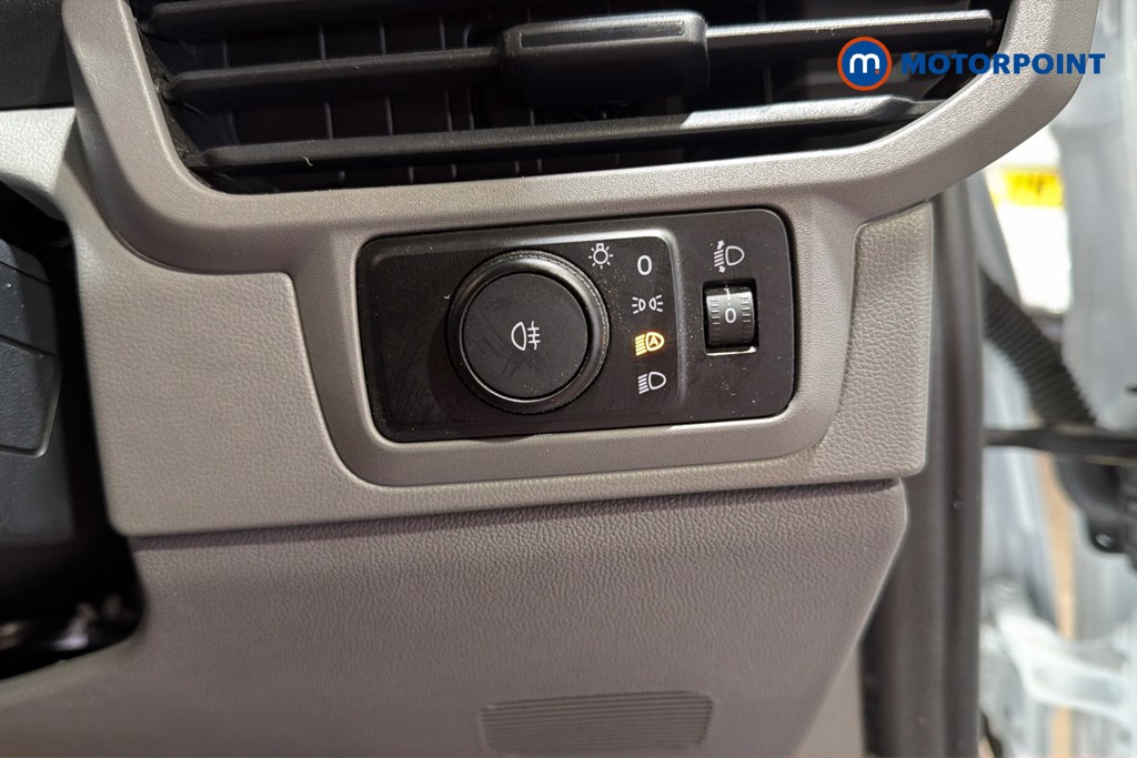 Volkswagen Transporter Commerce Plus Manual Diesel Panel Van - Stock Number (1653244) - 18th supplementary image