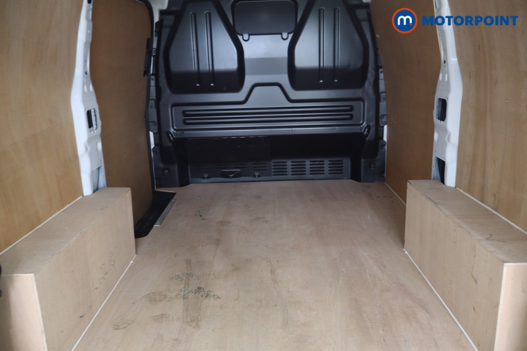 Volkswagen Transporter Commerce Plus Manual Diesel Panel Van - Stock Number (1653250) - 37th supplementary image