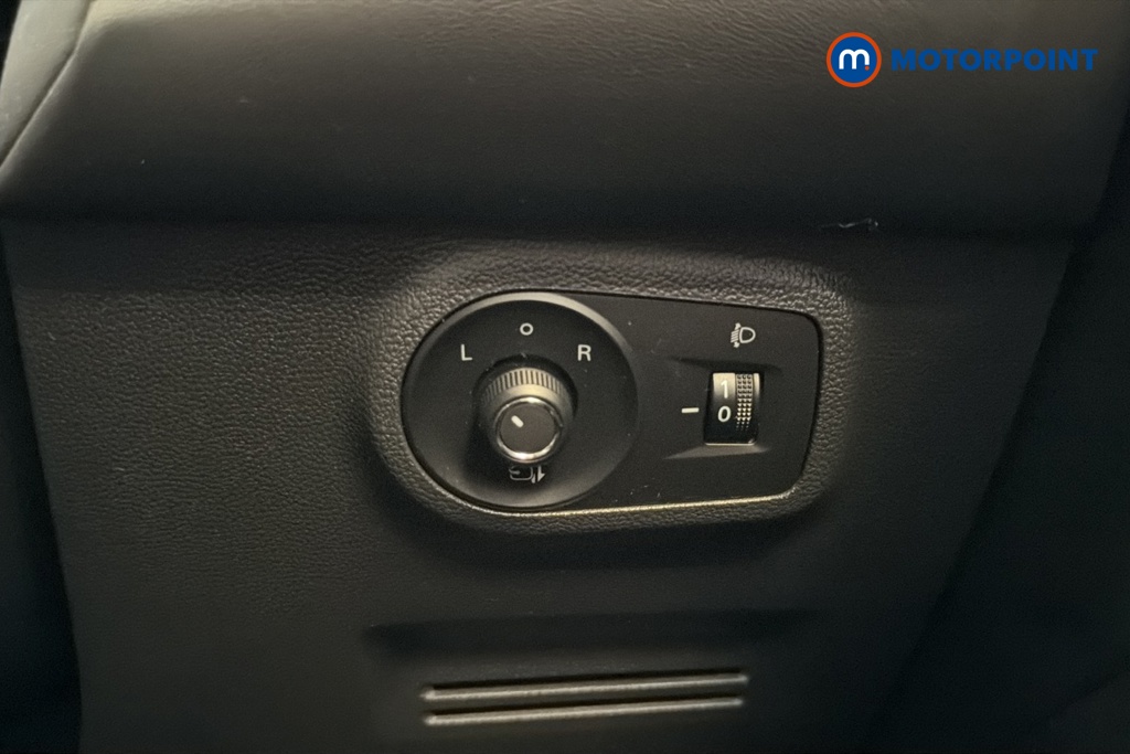 Mg Motor Uk ZS Exclusive Manual Petrol SUV - Stock Number (1653537) - 11th supplementary image