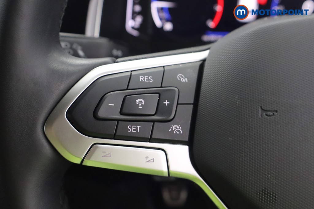 Volkswagen Polo R-Line Manual Petrol Hatchback - Stock Number (1653560) - 6th supplementary image