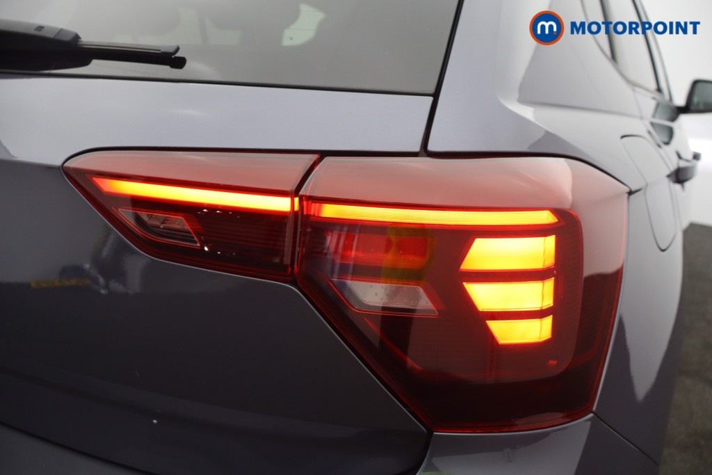 Volkswagen Polo R-Line Manual Petrol Hatchback - Stock Number (1653560) - 14th supplementary image