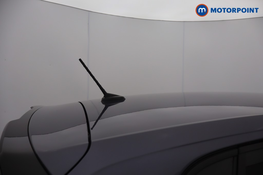Volkswagen Polo R-Line Manual Petrol Hatchback - Stock Number (1653560) - 15th supplementary image
