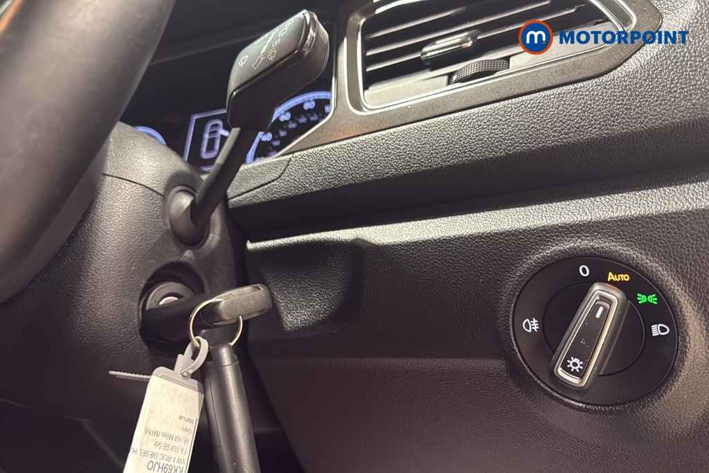 Volkswagen T-Roc SE Manual Diesel SUV - Stock Number (1653619) - 11th supplementary image