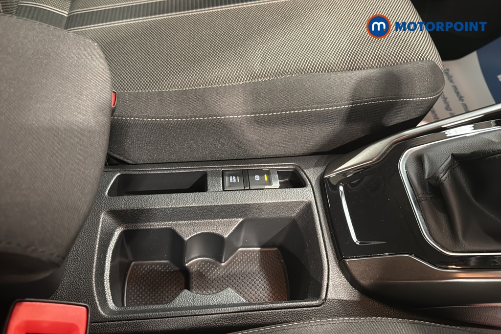 Volkswagen T-Roc SE Manual Diesel SUV - Stock Number (1653619) - 16th supplementary image