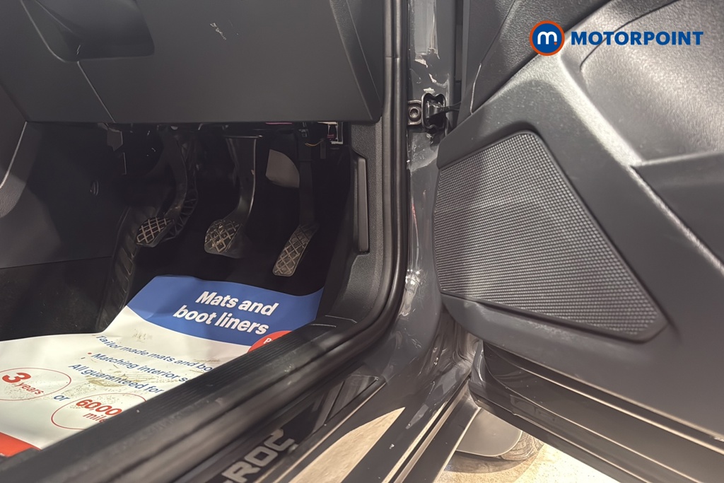Volkswagen T-Roc SE Manual Diesel SUV - Stock Number (1653619) - 21st supplementary image