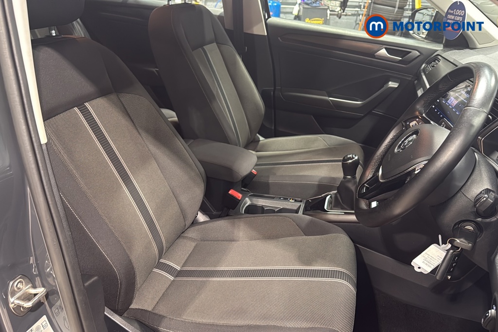 Volkswagen T-Roc SE Manual Diesel SUV - Stock Number (1653619) - 22nd supplementary image