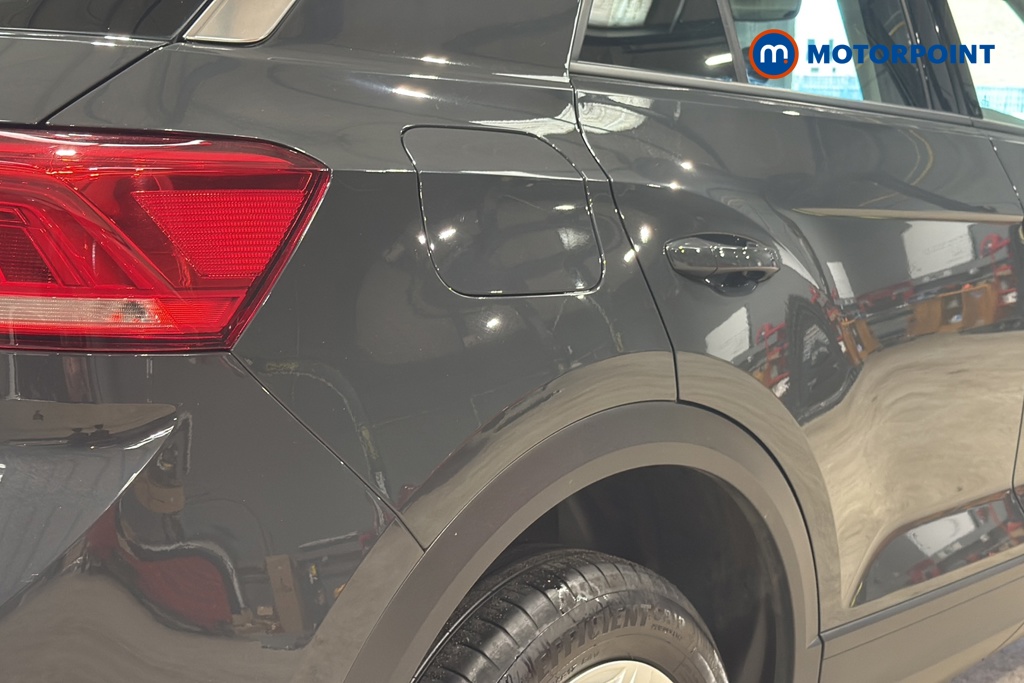 Volkswagen T-Roc SE Manual Diesel SUV - Stock Number (1653619) - 41st supplementary image