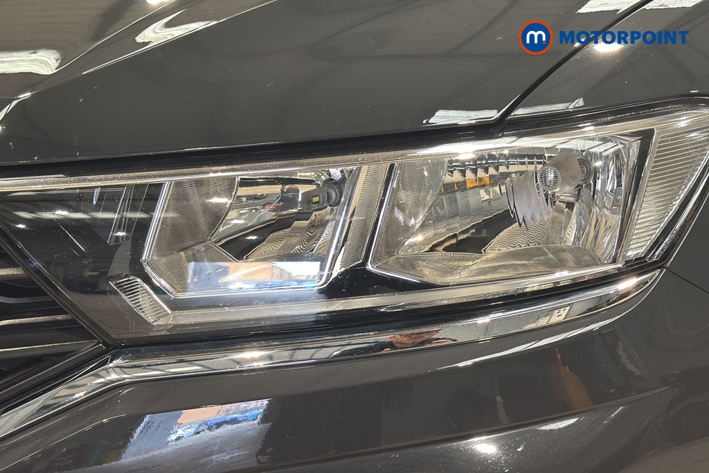 Volkswagen T-Roc SE Manual Diesel SUV - Stock Number (1653619) - 42nd supplementary image
