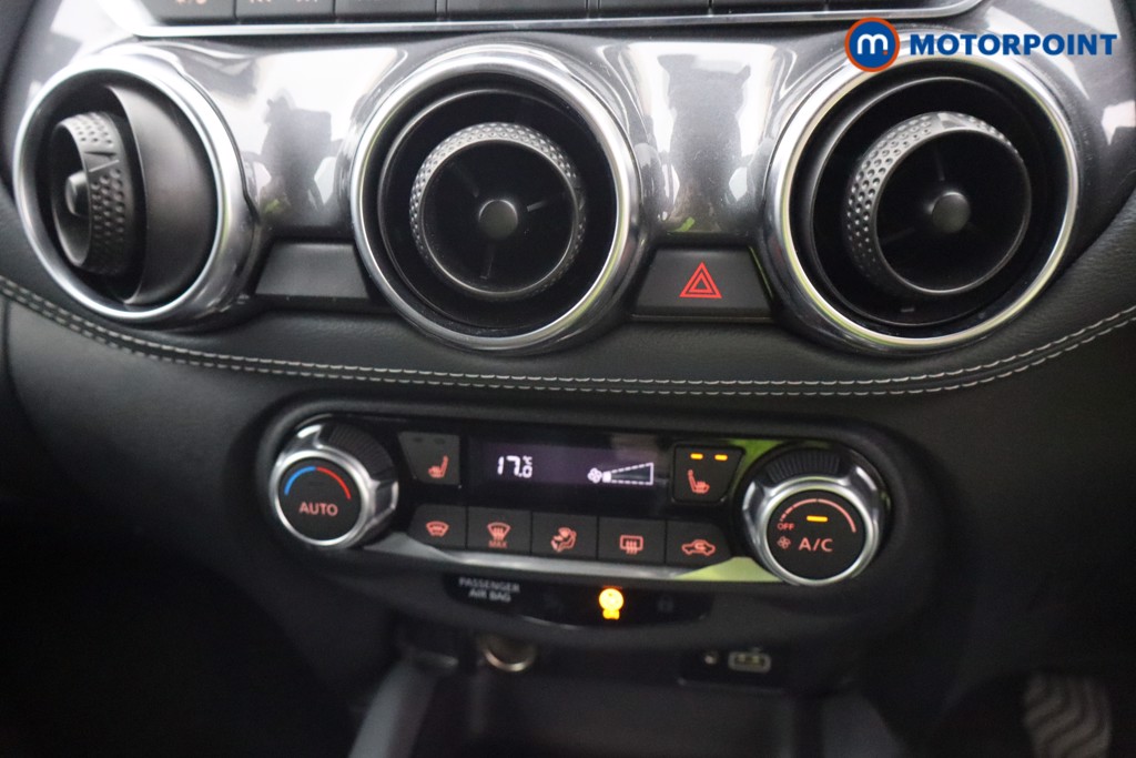Nissan Juke Tekna Manual Petrol SUV - Stock Number (1653643) - 3rd supplementary image
