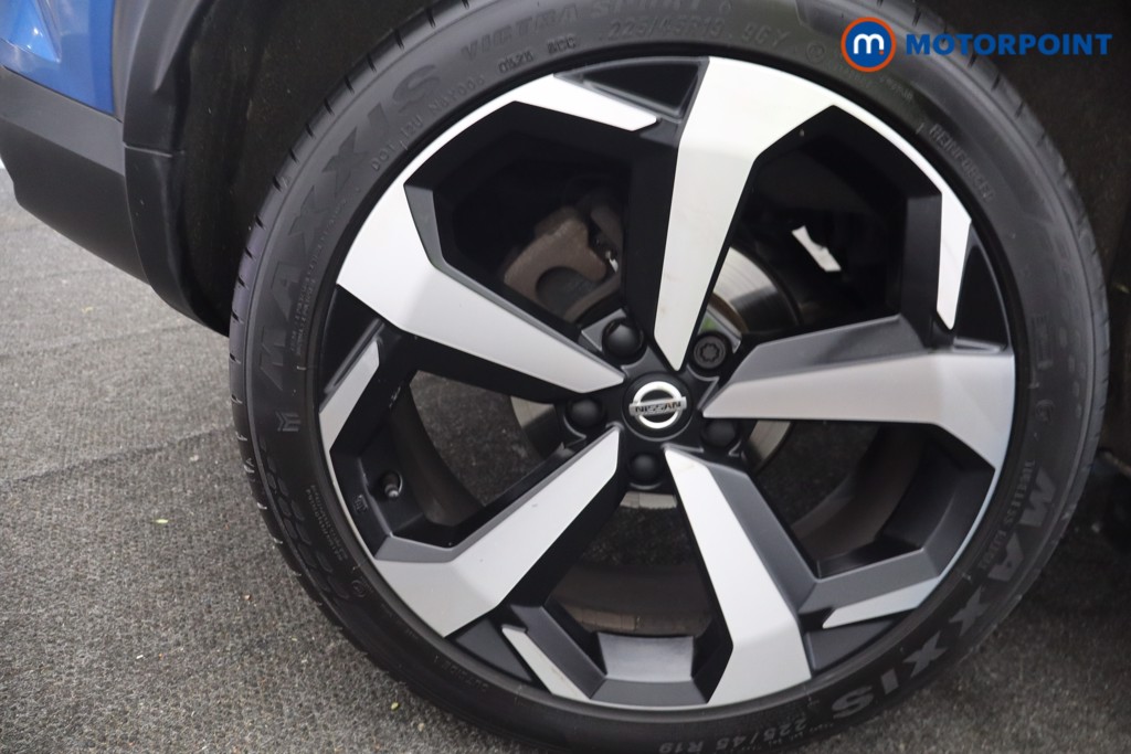 Nissan Juke Tekna Manual Petrol SUV - Stock Number (1653643) - 15th supplementary image