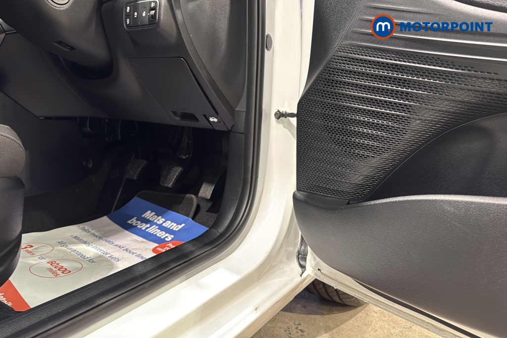 Hyundai I20 Black Line Manual Petrol Hatchback - Stock Number (1654024) - 21st supplementary image