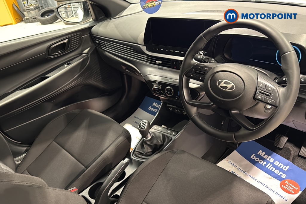 Hyundai I20 Black Line Manual Petrol Hatchback - Stock Number (1654024) - 1st supplementary image
