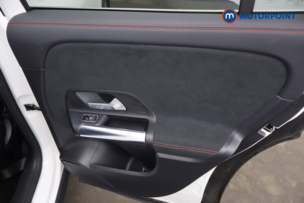 Mercedes-Benz GLA Amg Line Automatic Petrol SUV - Stock Number (1629261) - 17th supplementary image