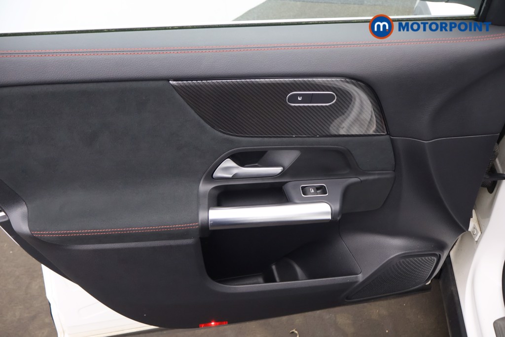 Mercedes-Benz GLA Amg Line Automatic Petrol SUV - Stock Number (1629261) - 22nd supplementary image
