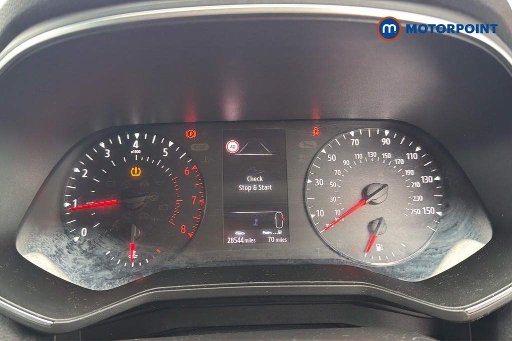 Renault Clio Iconic Manual Petrol Hatchback - Stock Number (1634552) - 8th supplementary image