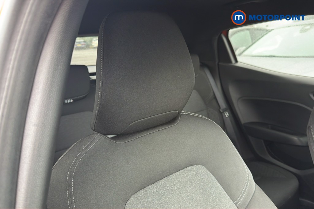Renault Clio Iconic Manual Petrol Hatchback - Stock Number (1634552) - 23rd supplementary image