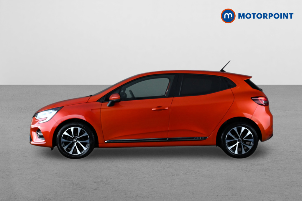 Renault Clio Iconic Manual Petrol Hatchback - Stock Number (1634552) - Passenger side