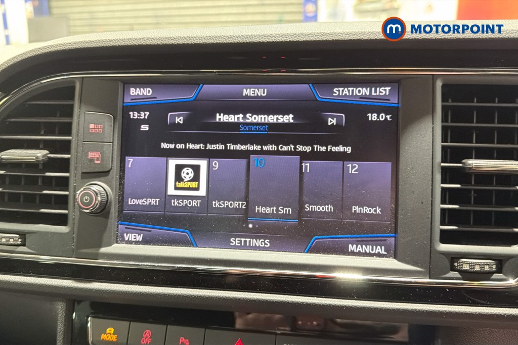 Seat Leon Fr Black Edition Manual Petrol Hatchback - Stock Number (1637984) - 9th supplementary image
