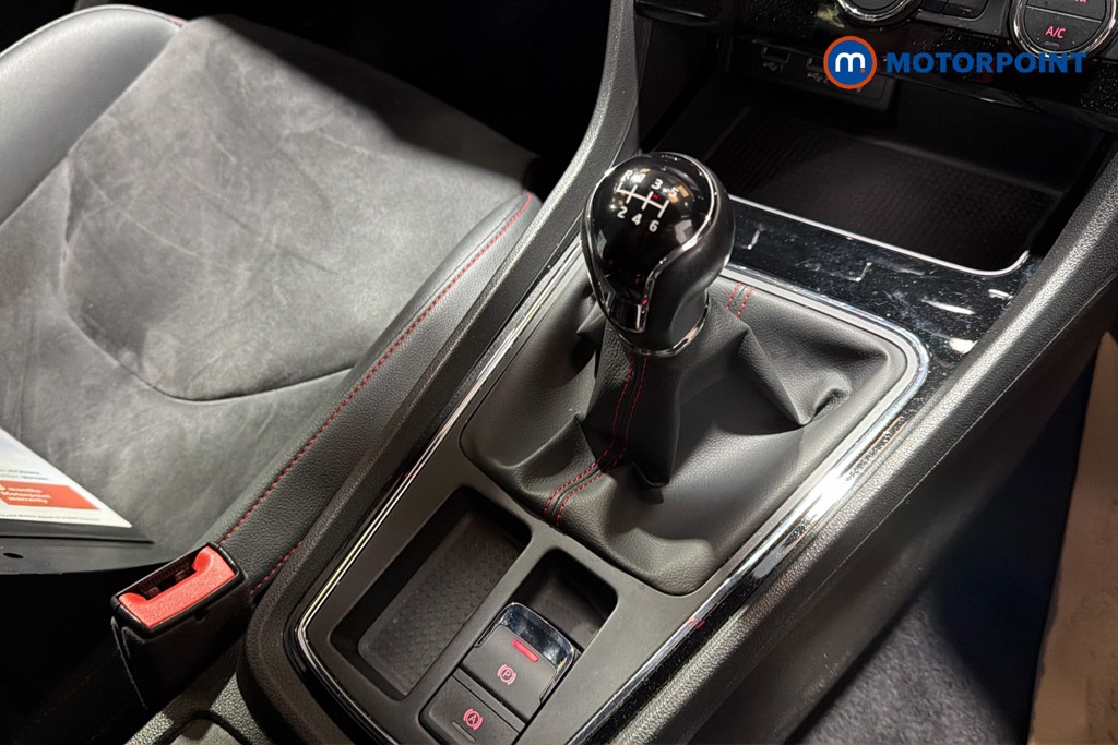 Seat Leon Fr Black Edition Manual Petrol Hatchback - Stock Number (1637984) - 15th supplementary image