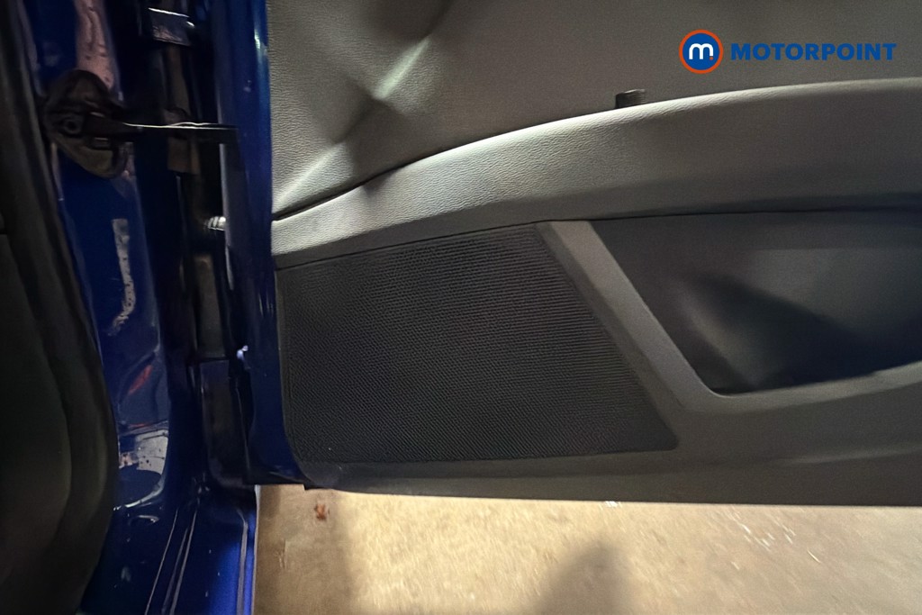 Seat Leon Fr Black Edition Manual Petrol Hatchback - Stock Number (1637984) - 21st supplementary image