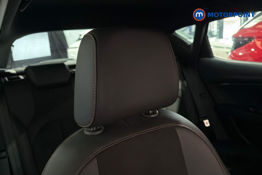 Seat Leon Fr Black Edition Manual Petrol Hatchback - Stock Number (1637984) - 23rd supplementary image