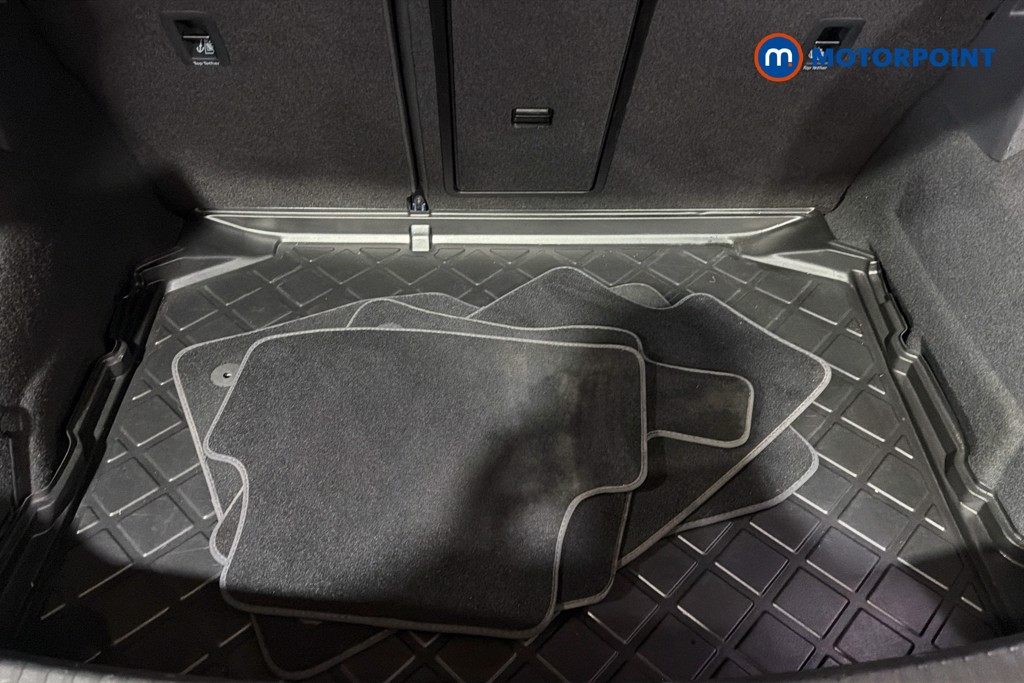 Seat Leon Fr Black Edition Manual Petrol Hatchback - Stock Number (1637984) - 33rd supplementary image