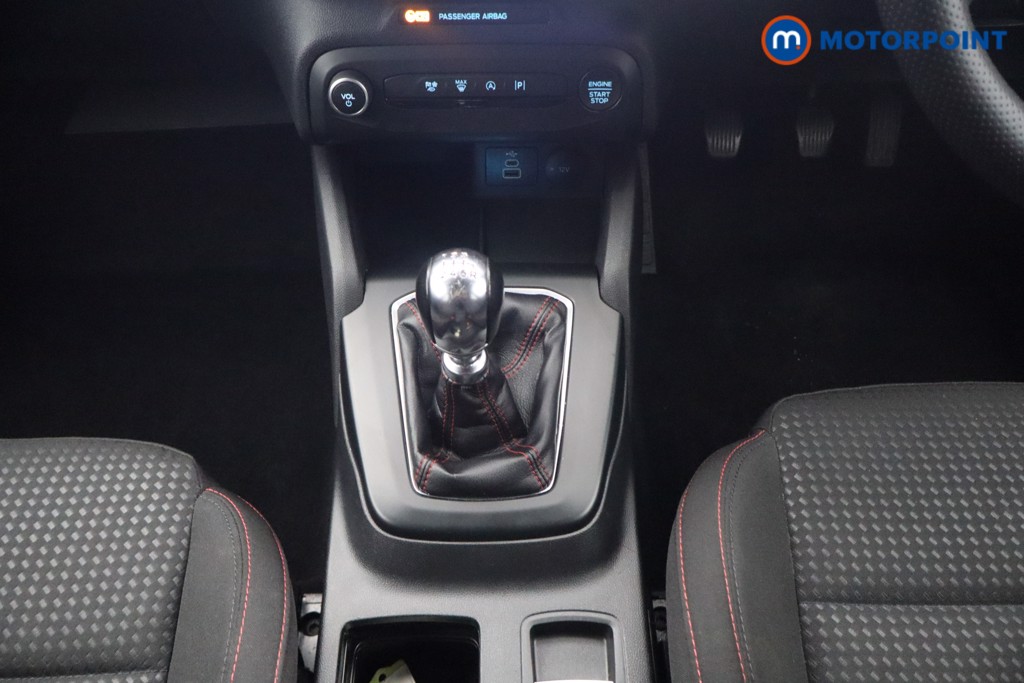 Ford Focus St-Line Manual Petrol Hatchback - Stock Number (1640778) - 5th supplementary image