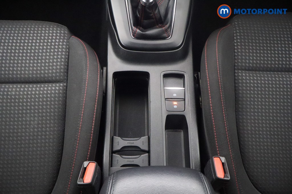 Ford Focus St-Line Manual Petrol Hatchback - Stock Number (1640778) - 6th supplementary image
