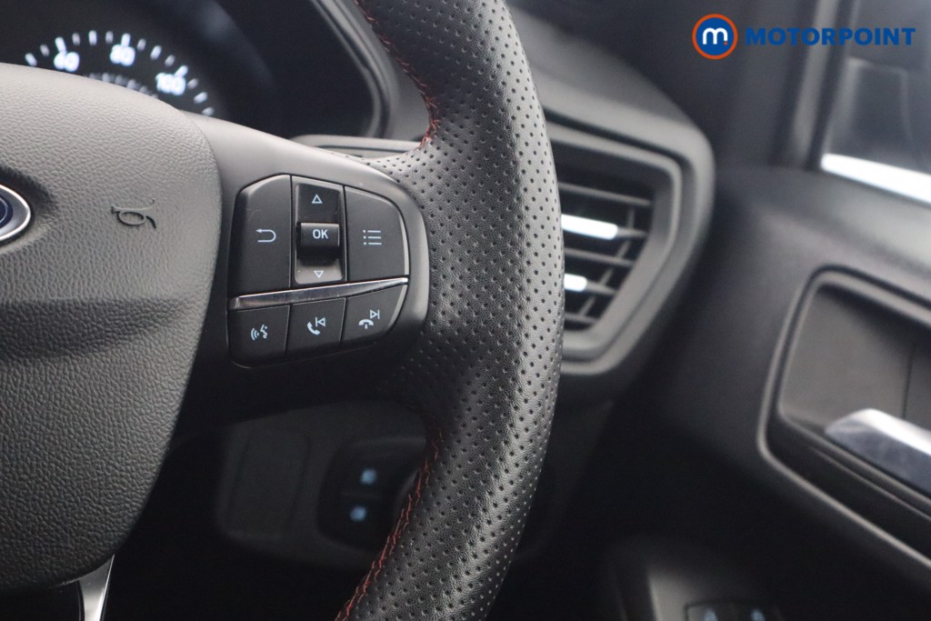 Ford Focus St-Line Manual Petrol Hatchback - Stock Number (1640778) - 9th supplementary image