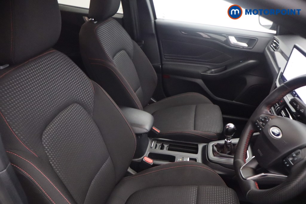 Ford Focus St-Line Manual Petrol Hatchback - Stock Number (1640778) - 12th supplementary image