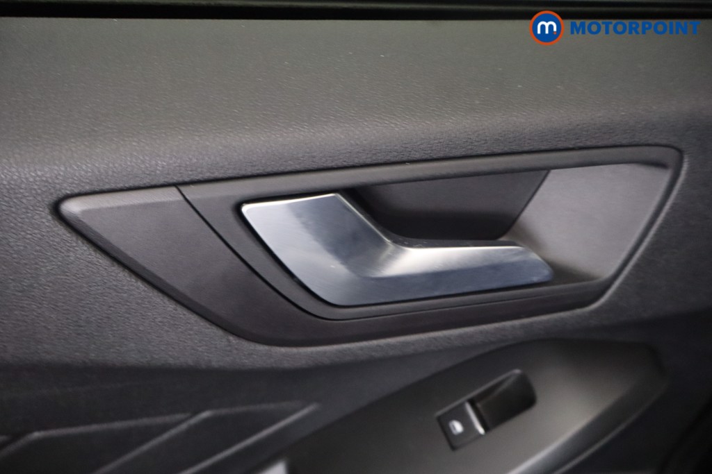 Ford Focus St-Line Manual Petrol Hatchback - Stock Number (1640778) - 25th supplementary image