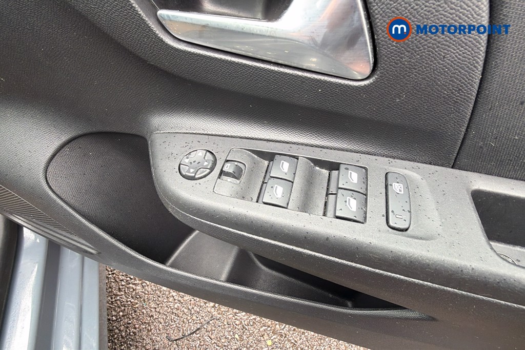 Vauxhall Corsa Design Manual Petrol Hatchback - Stock Number (1641539) - 20th supplementary image