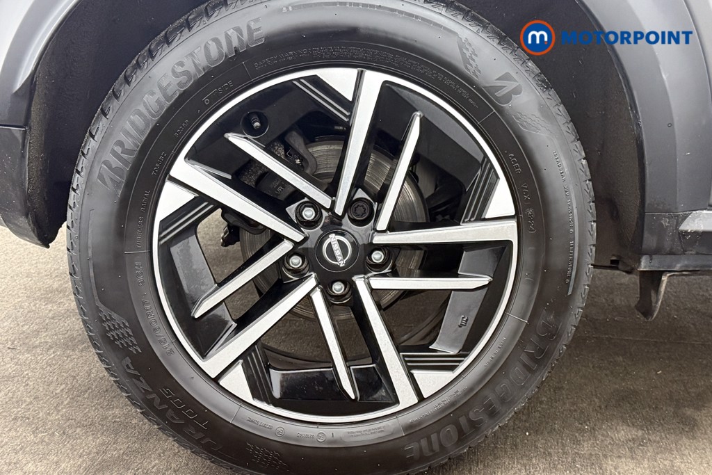 Nissan Juke N-Connecta Automatic Petrol SUV - Stock Number (1642453) - 3rd supplementary image