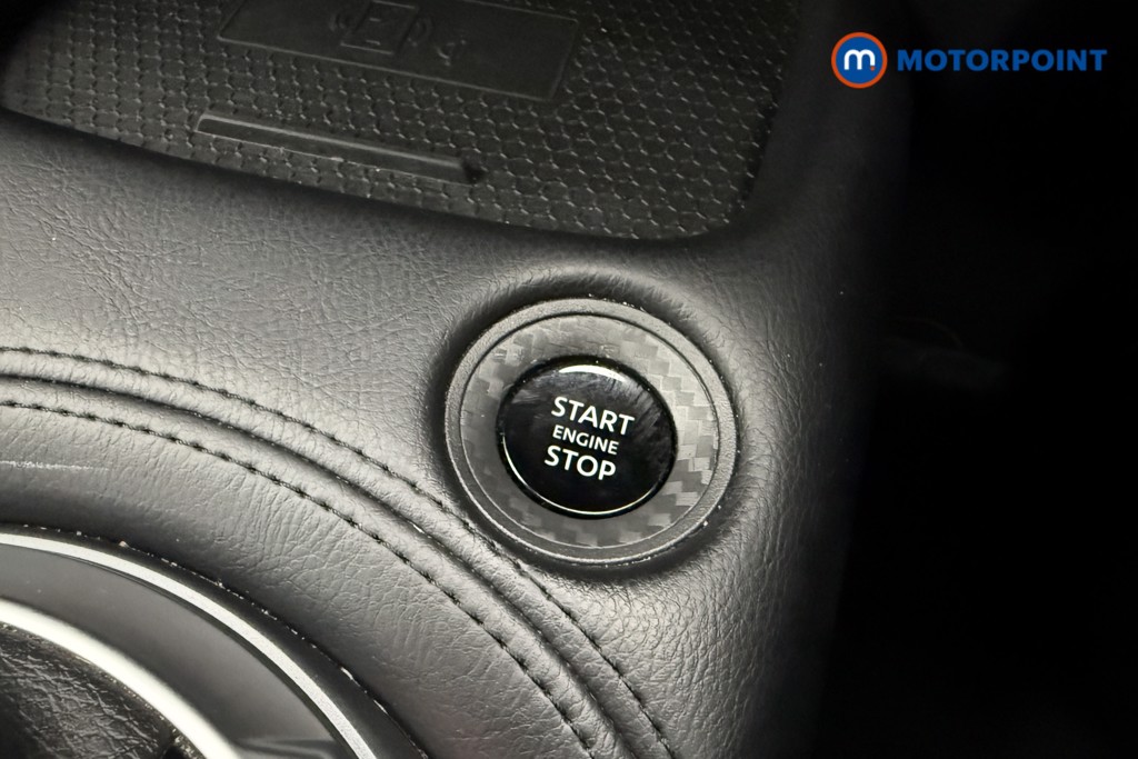 Nissan Juke N-Connecta Automatic Petrol SUV - Stock Number (1642453) - 23rd supplementary image