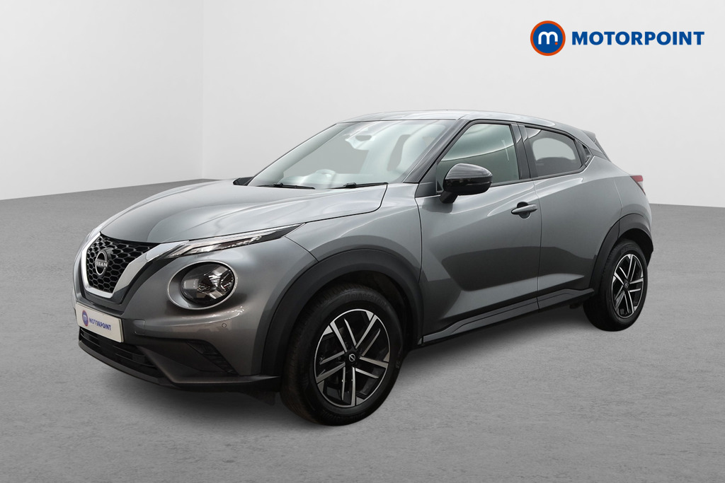 Nissan Juke N-Connecta Automatic Petrol SUV - Stock Number (1642453) - Passenger side front corner